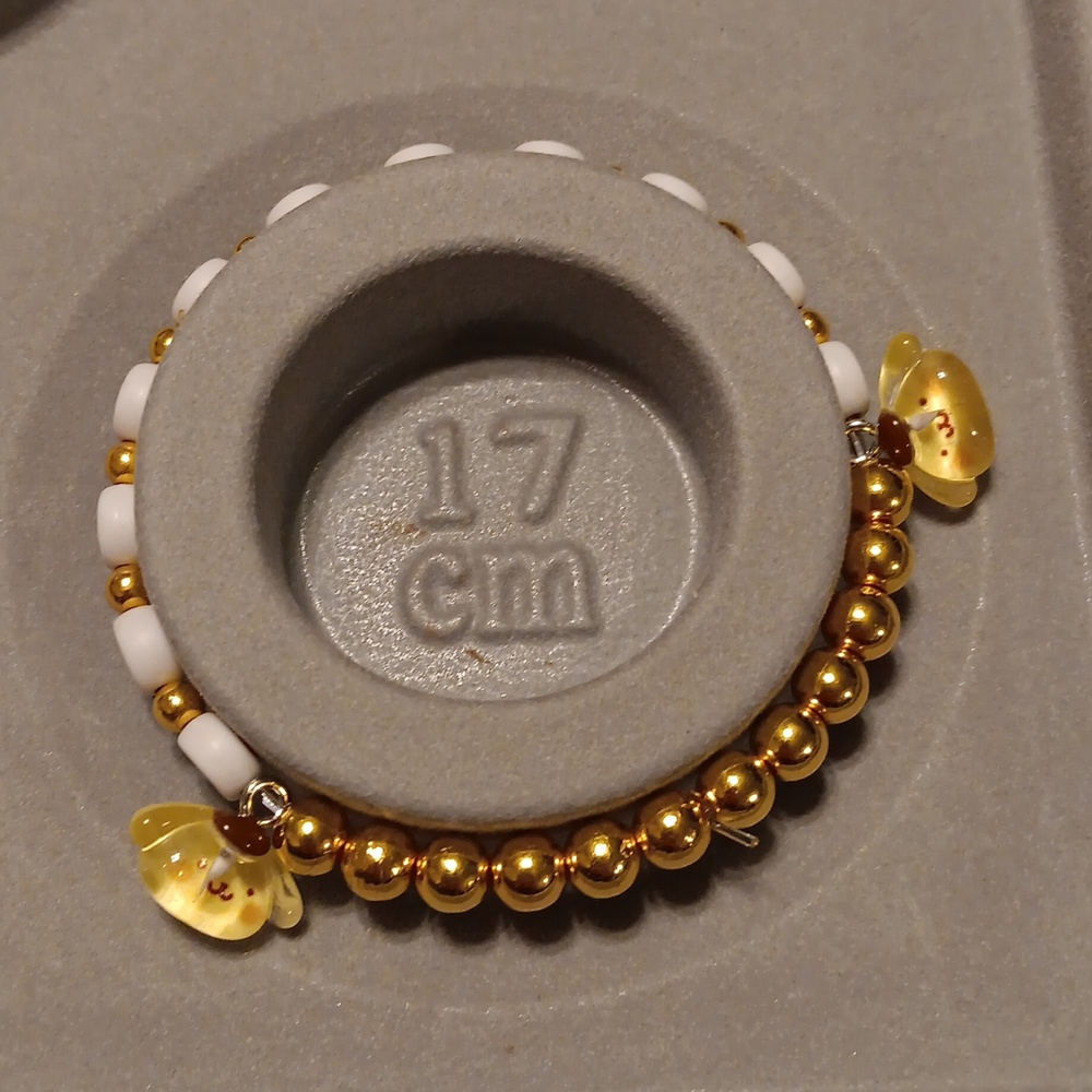 Hello kitty Bracelet: PomPomPurin